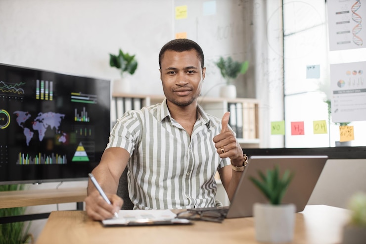 junior financial analyst