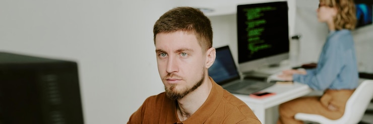 инженер технолог программист